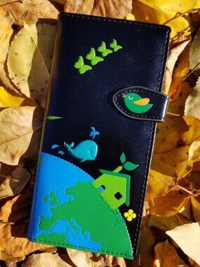 SHAGWEAR "MOTHER EARTH" LARGE WALT0626. NEW